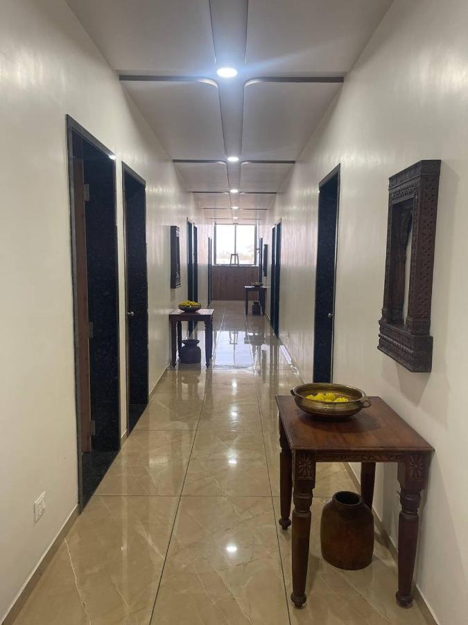 Hotel Nilkanth Navsari Exterior photo